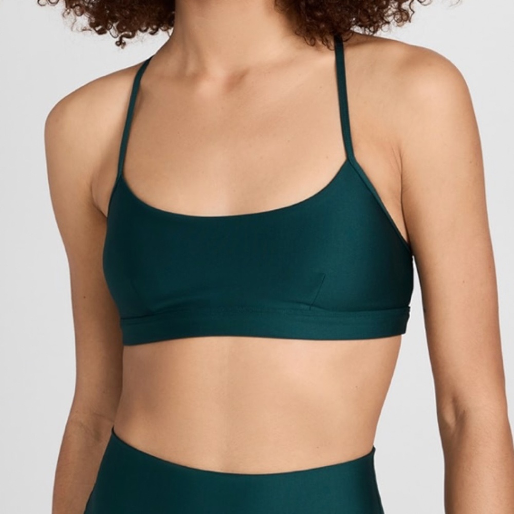 Alo Yoga Airlift Intrigue Bra Size XS Midnight Green